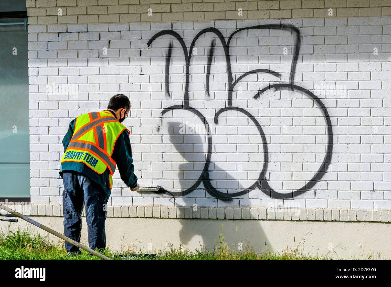 Graffiti Removal Fontana thumbnail