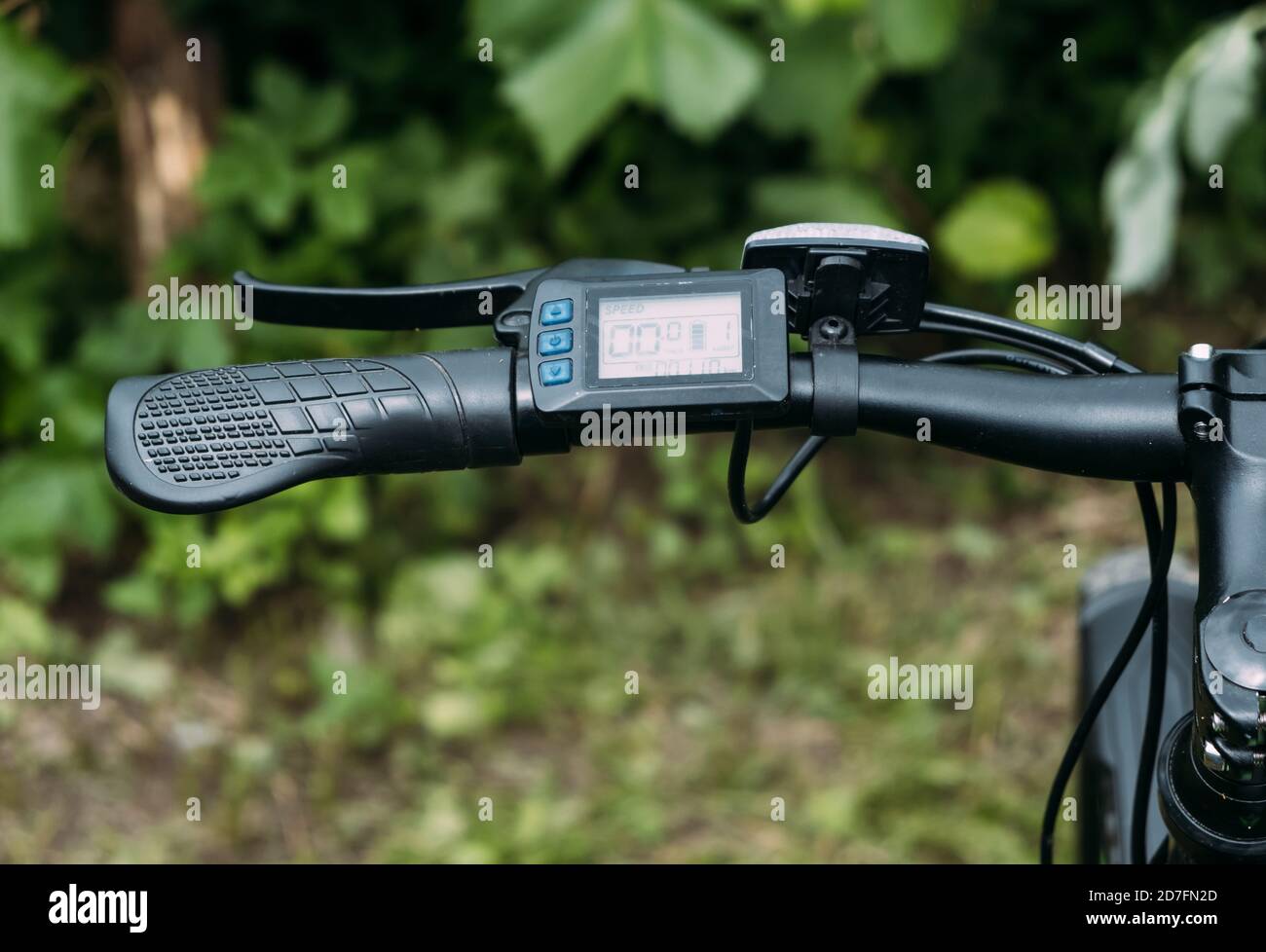 Electric bicycle. Bicycle steering wheel and gear shifting Stock Photo Alamy