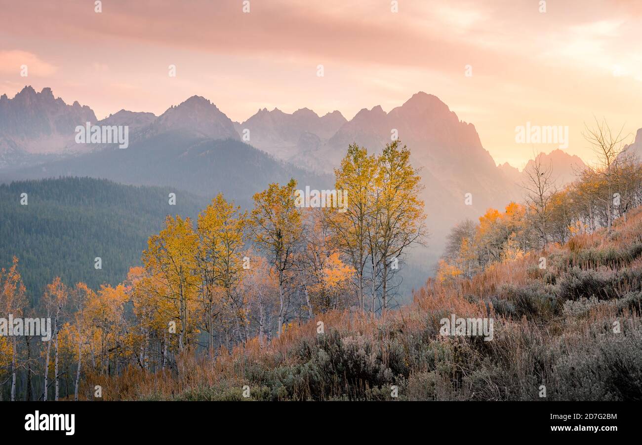 View of the Sawthooth mountains of Idaho in the fall in the evening light. Stock Photo