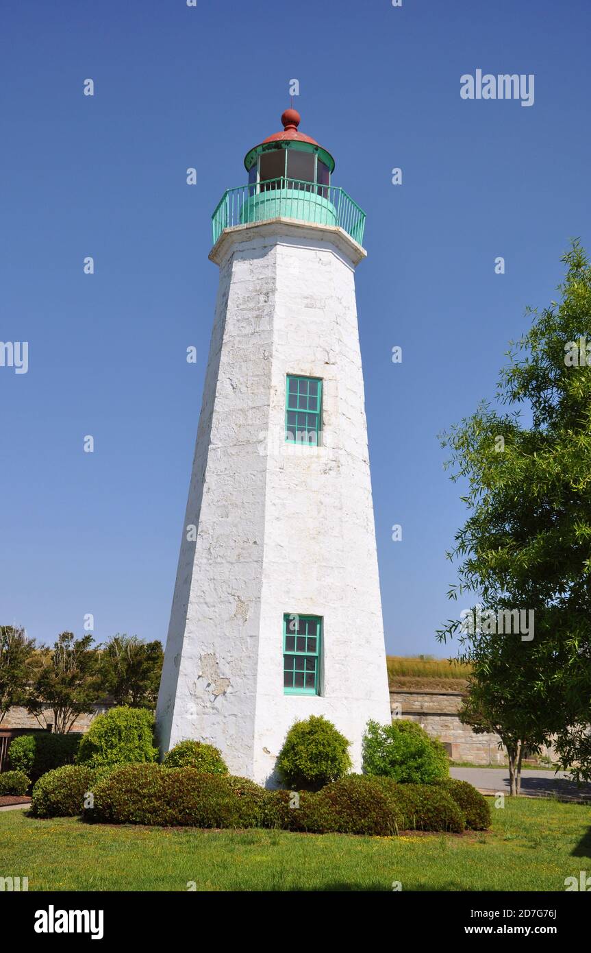 Old Point Comfort Lighthouse and keeper's quarters in Fort Monroe