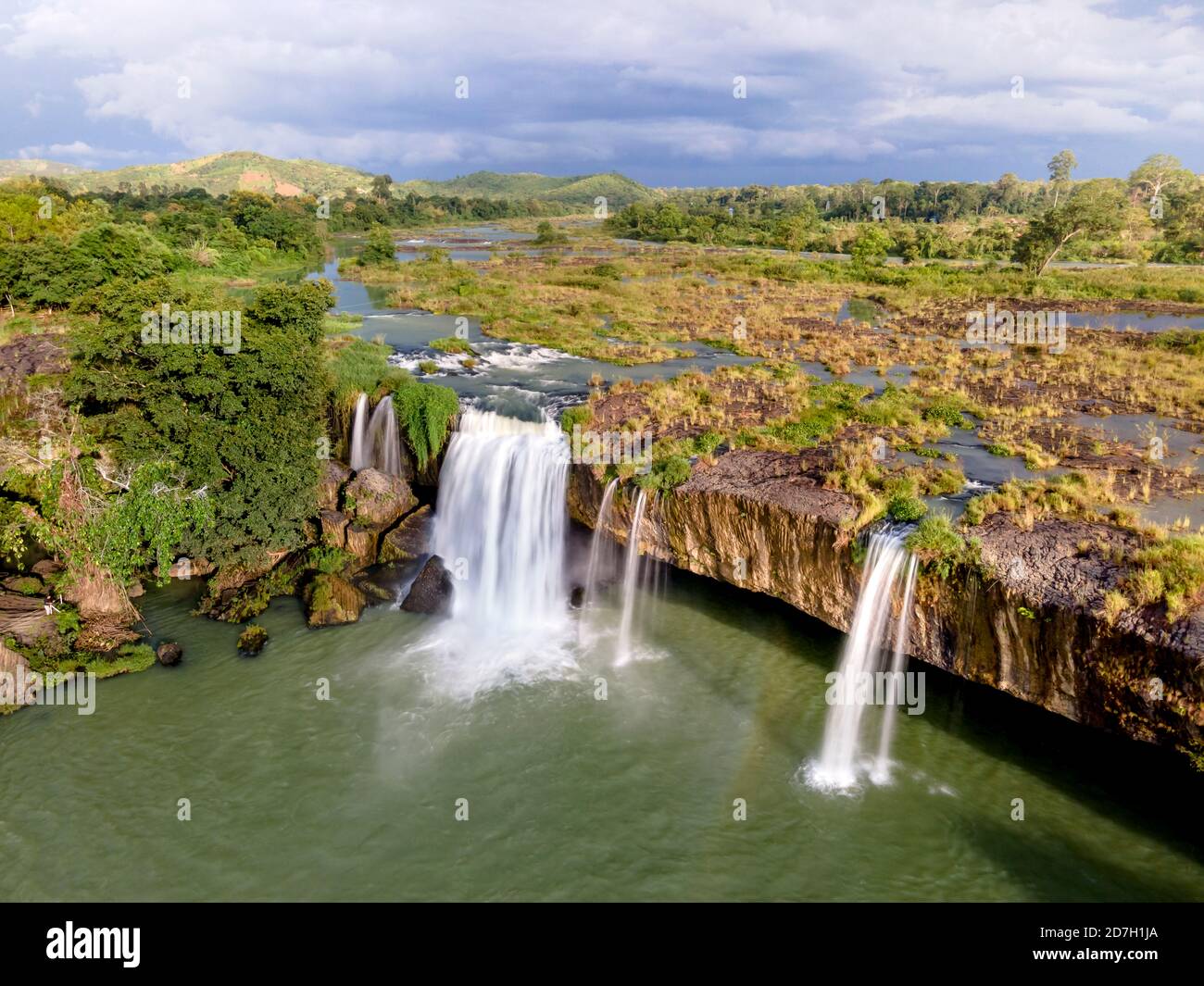 Panoramic view of the beautiful Dray Nur waterfall in Dak Lak province, Vietnam from above Stock Photo