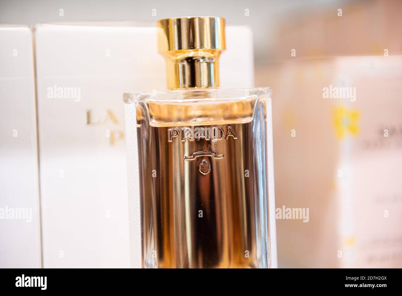 Prada perfume bottle hi-res stock photography and images - Alamy