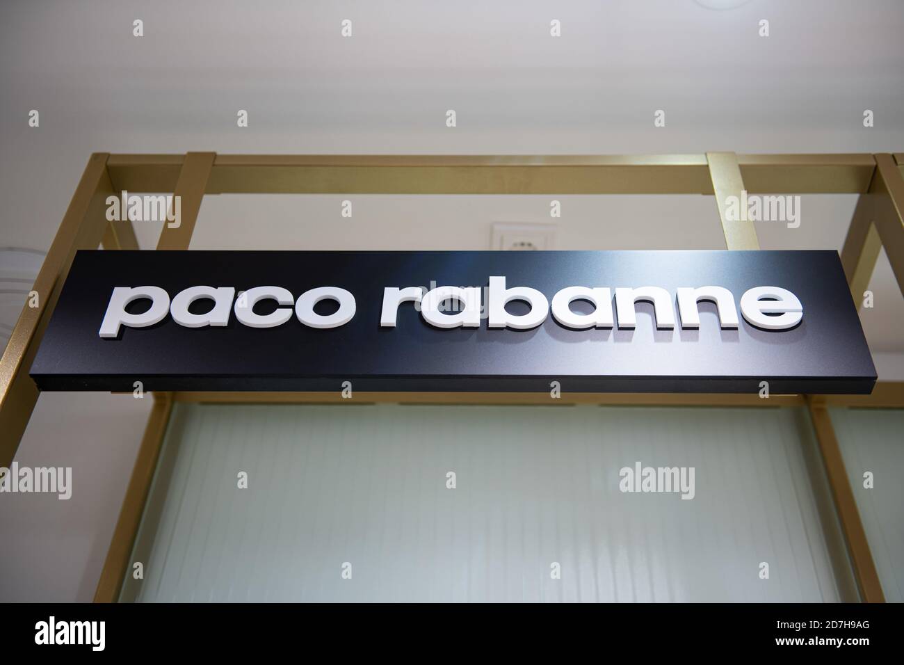 Hamburg, Germany. 22nd Oct, 2020. The logo of the Paco Rabanne brand, taken  at a Douglas store on Jungfernstieg. Credit: Daniel Reinhardt/dpa/Alamy  Live News Stock Photo - Alamy