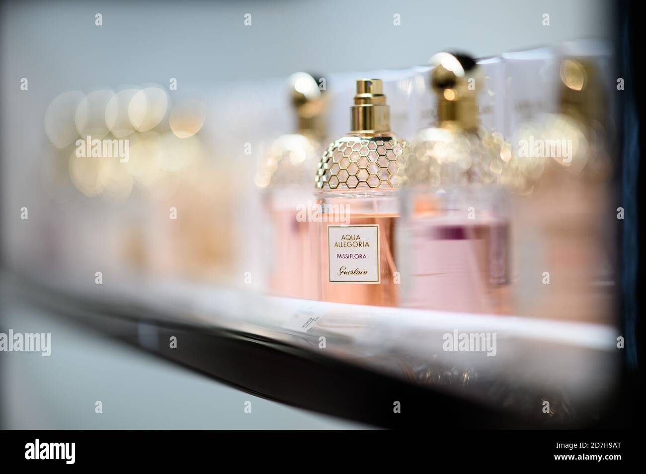 Guerlain perfume hi-res stock photography and images - Page 2 - Alamy
