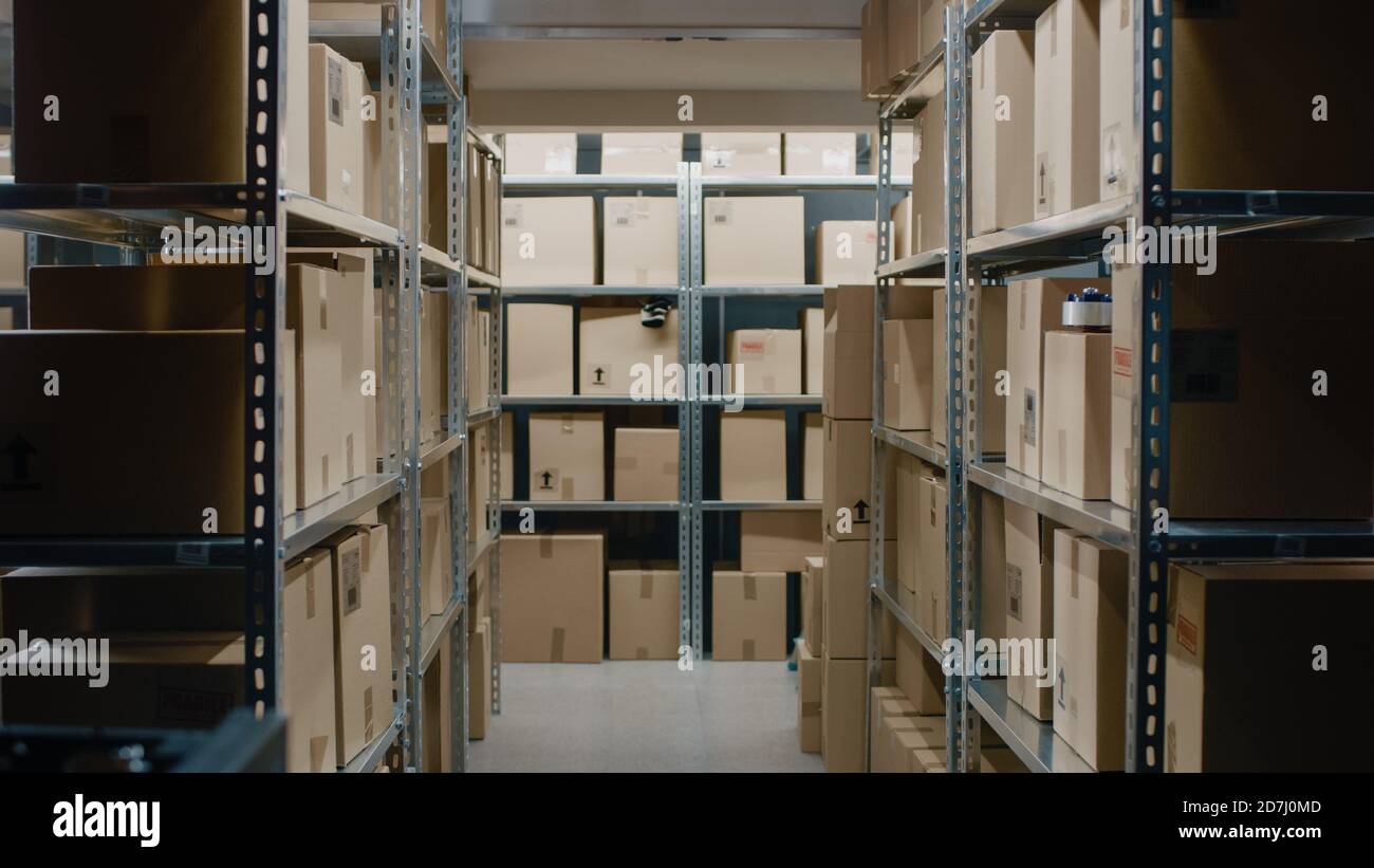 Empty factory warehouse storeroom hi-res stock photography and images ...