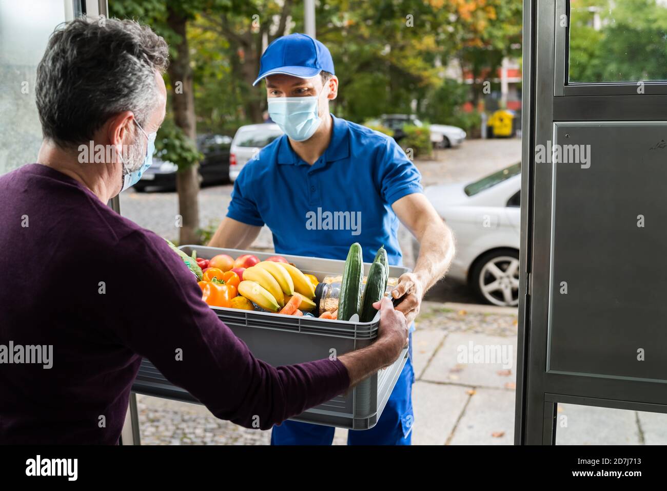Grocery Food Shopping Help For Elder And Senior Stock Photo Alamy