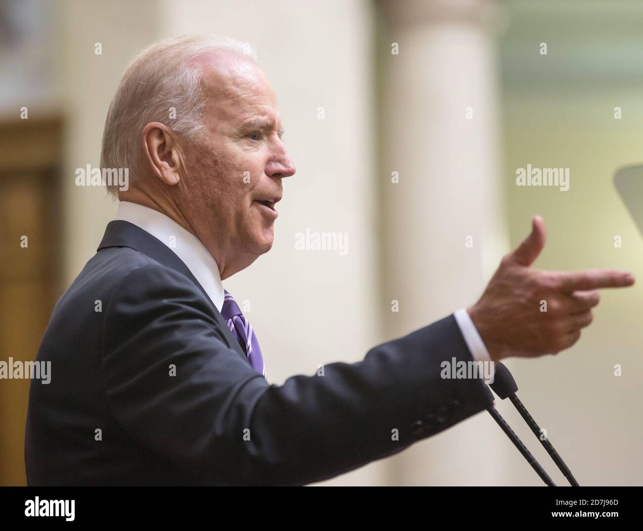 Joe biden president portrait hi-res stock photography and images - Alamy