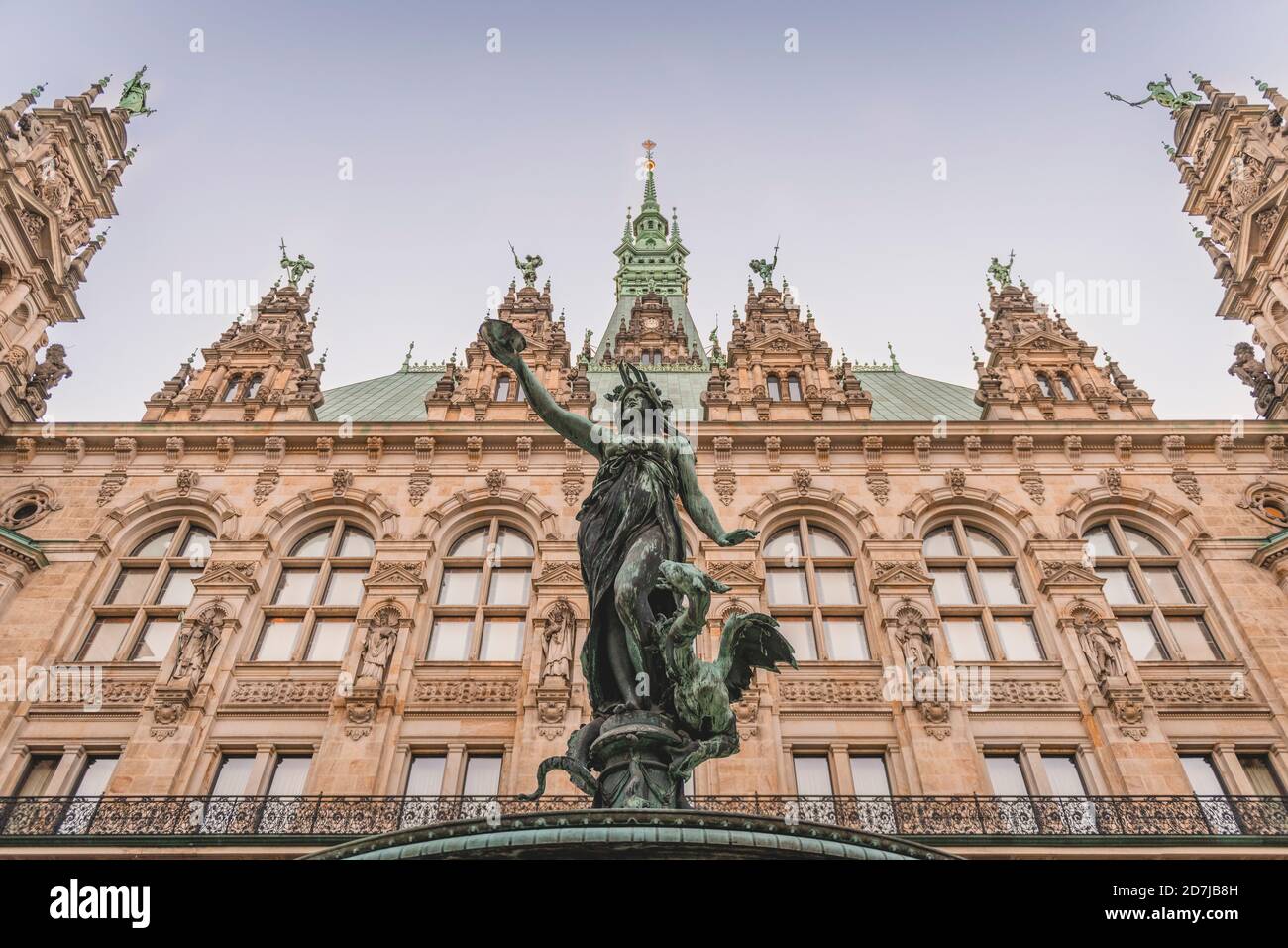 Germany, Hamburg, Hygieia statue in front of town hall facade Stock Photo