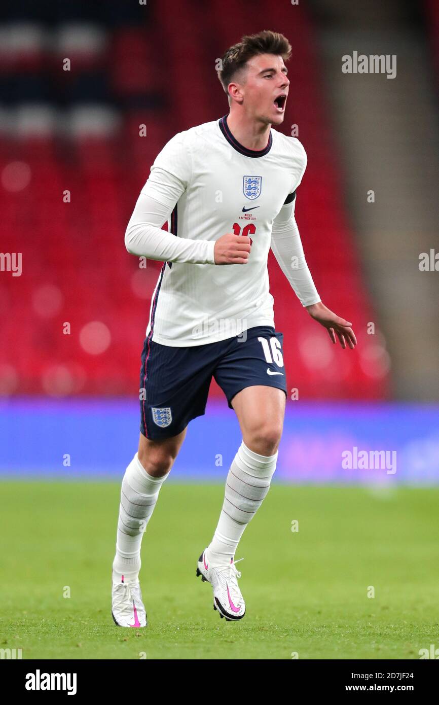 Mason mount england hi-res stock photography and images - Alamy