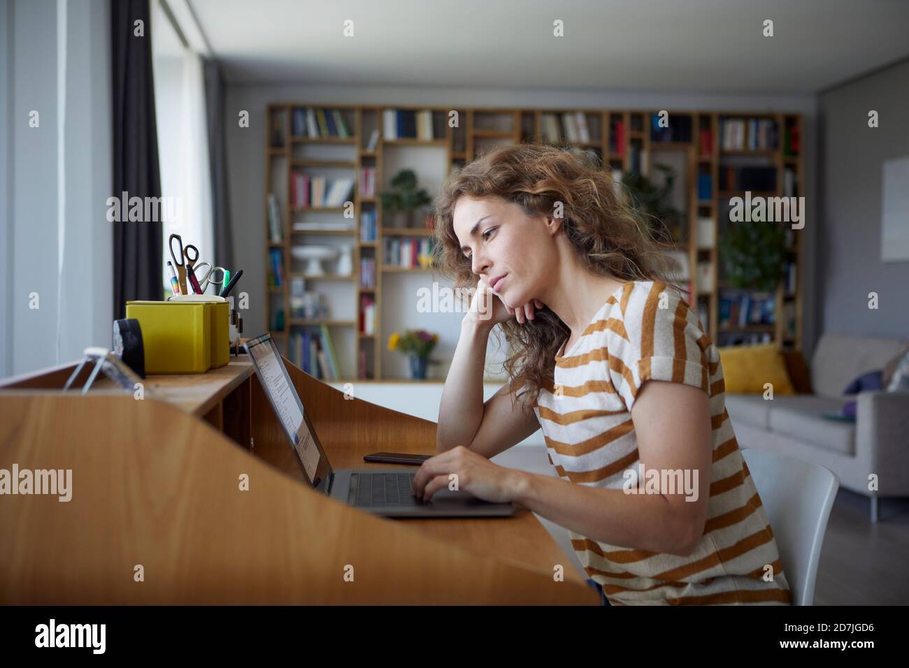 Woman head in hands office desk hi-res stock photography and images - Alamy