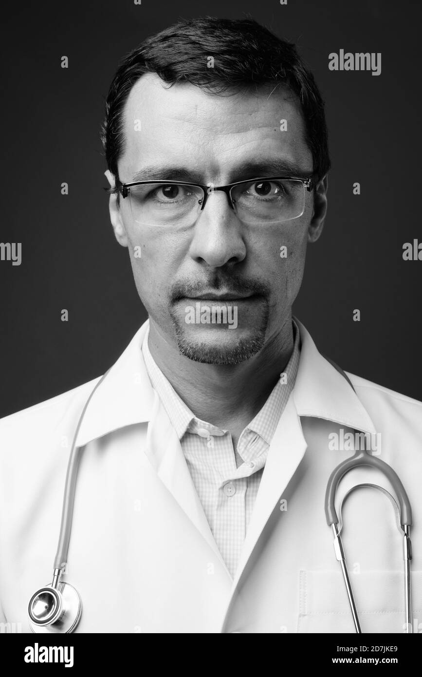 Closeup portrait doctor Black and White Stock Photos & Images - Alamy