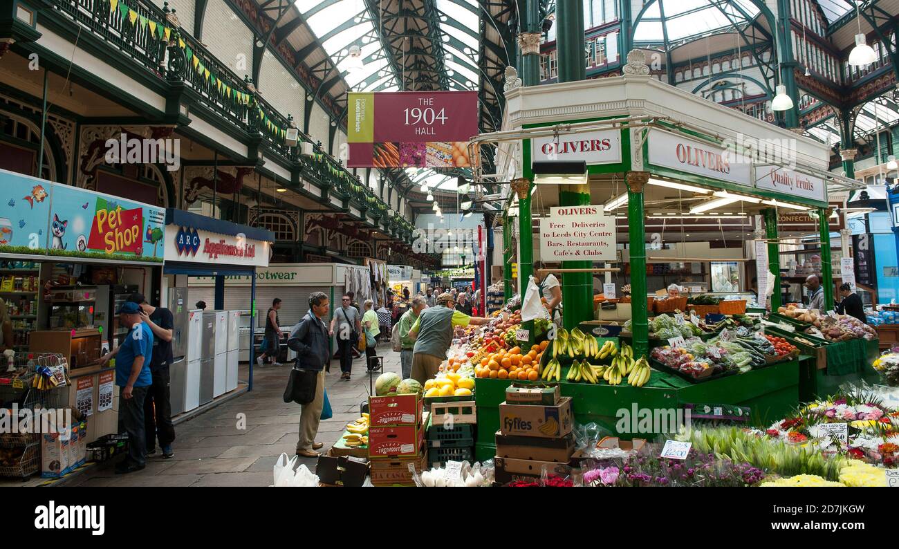Leeds indoor market hires stock photography and images Alamy