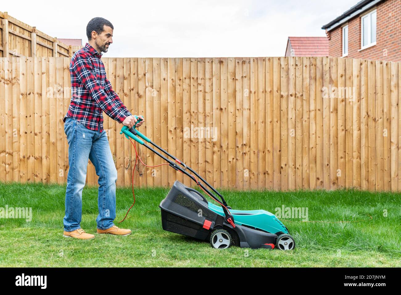 What to wear when mowing lawn hotsell