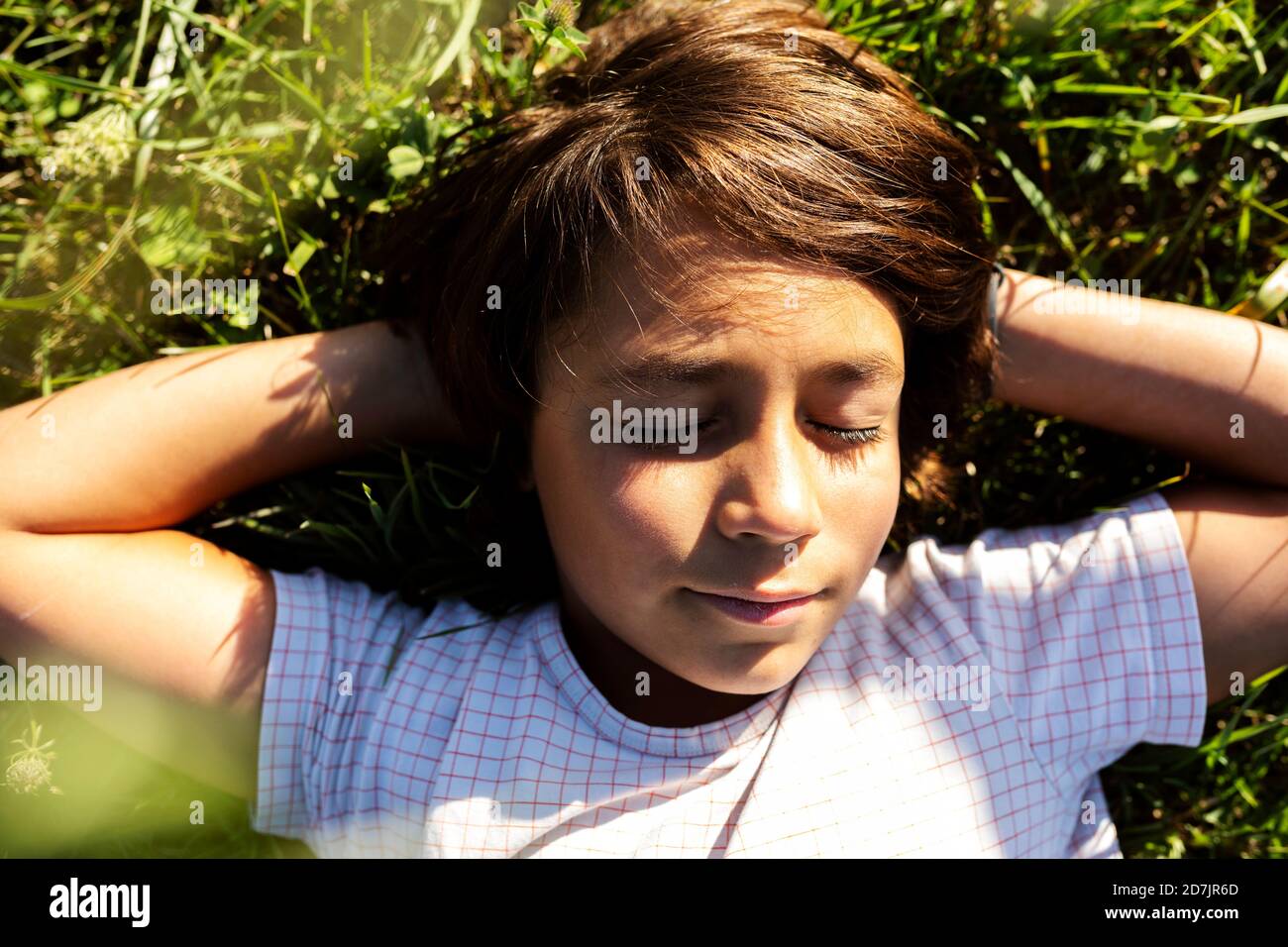 Boy head in hands hires stock photography and images Alamy