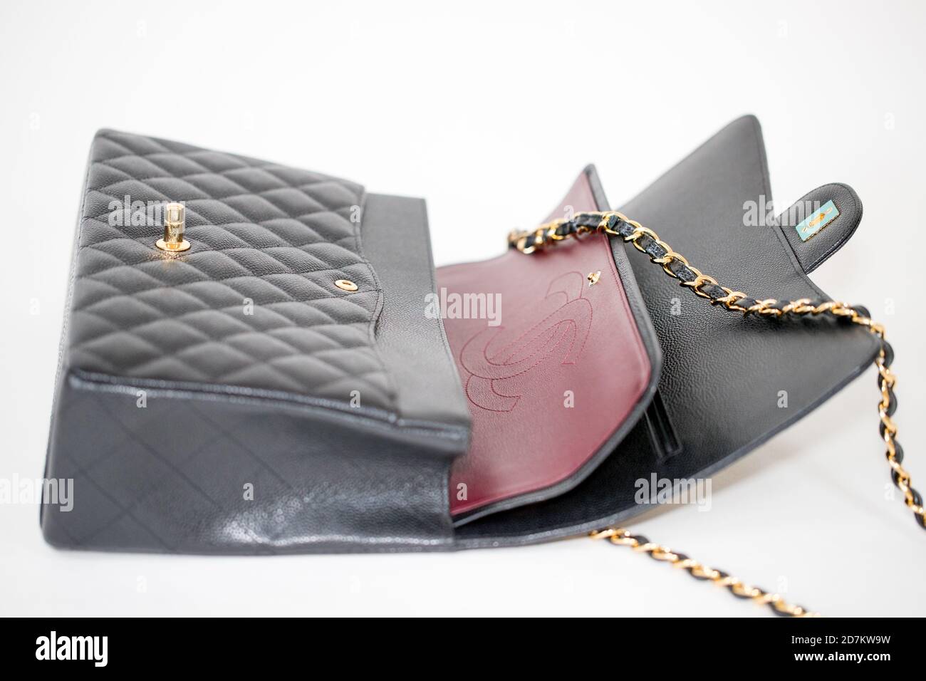 Chanel bag hi-res stock photography and images - Alamy