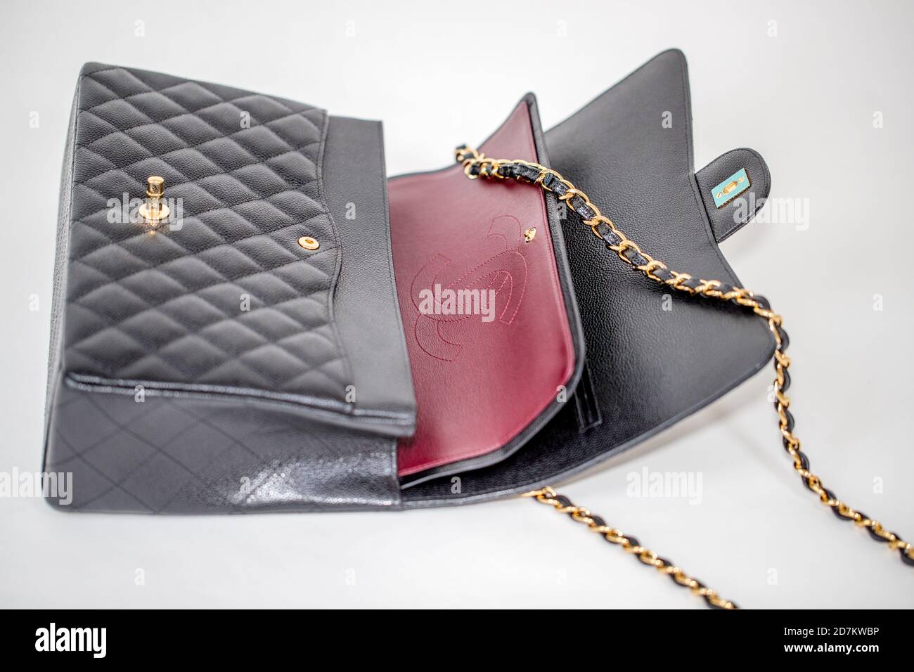 chanel handbags 2019