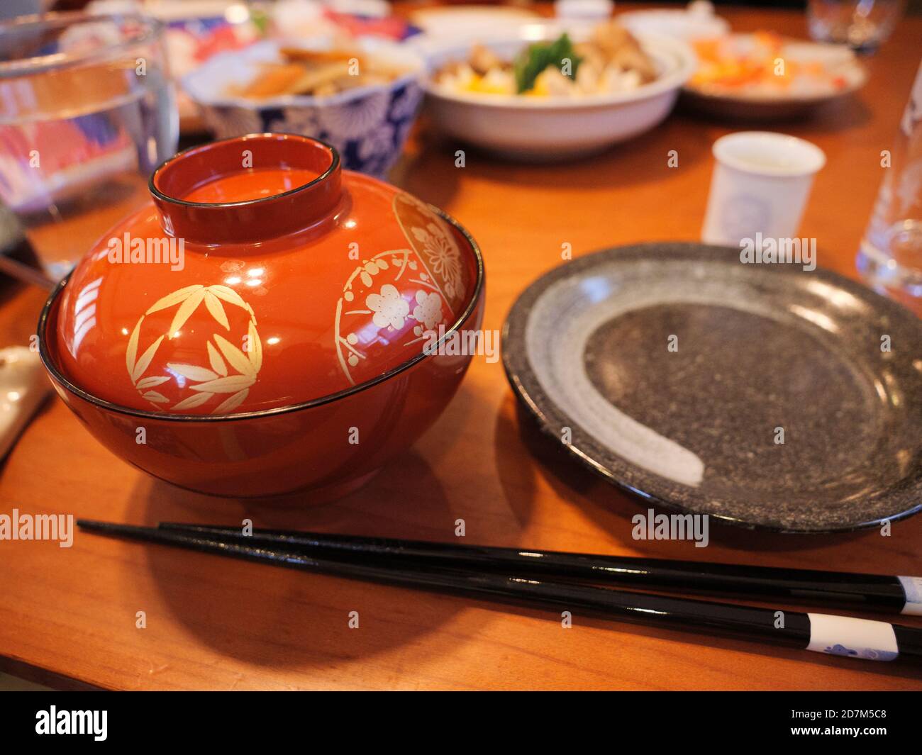 Japan family dinner table hires stock photography and images Alamy