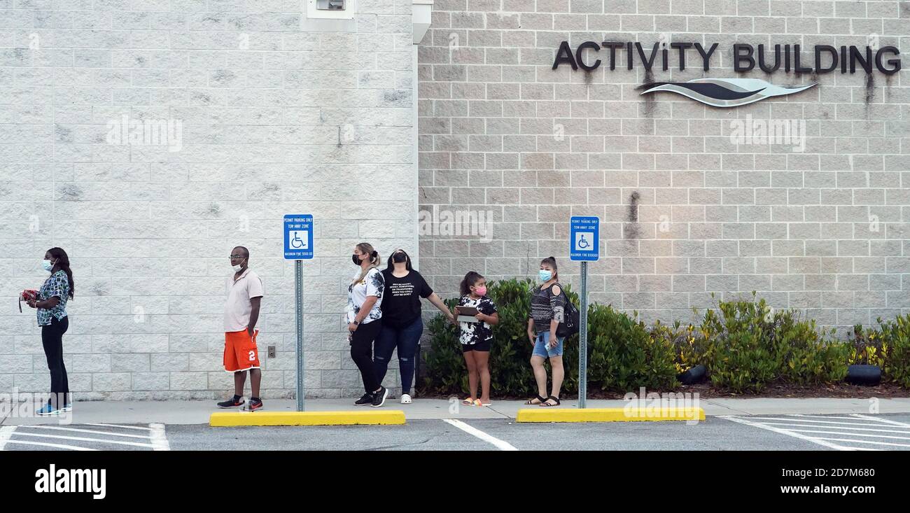 Stone Mountain, United States. 23rd Oct, 2020. Georgia residents stand in line as they wait to vote early at the Mountain Park Activity Center in Stone Mountain, Georgia on Friday, October 23, 2020. Photo by Tami Chappell/UPI Credit: UPI/Alamy Live News Stock Photo