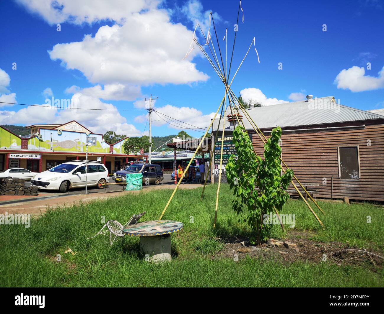 Nimbin, Australia: March 18, 2020: Grassy area in Nimbin - is known the world over as Australia's most famous hippie destination. Stock Photo