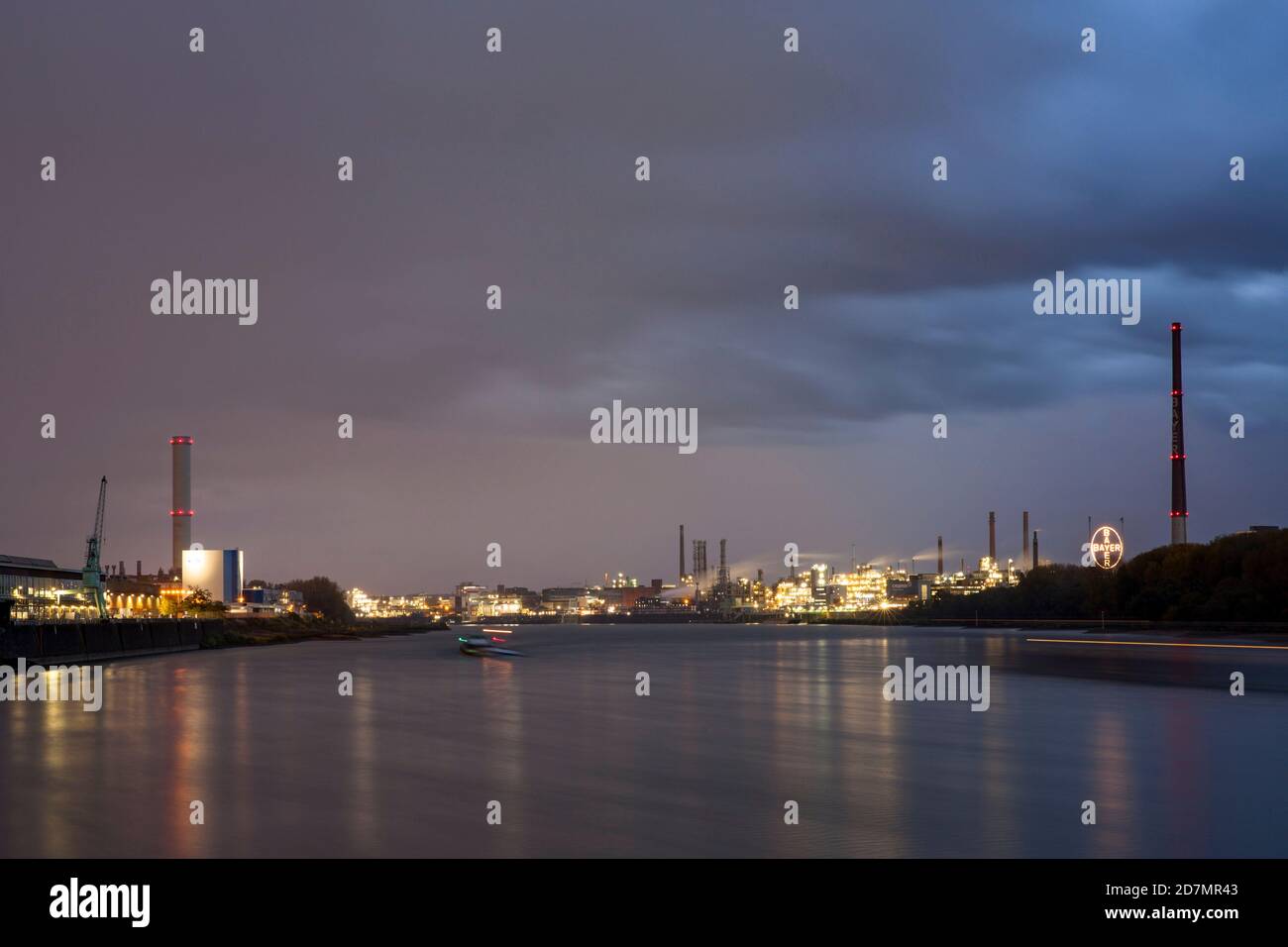 view to the Ford factory in Cologe-Niehl and the Chempark in Leverkusen, former known as the Bayer factory, river Rhine,  North Rhine-Westphalia, Germ Stock Photo