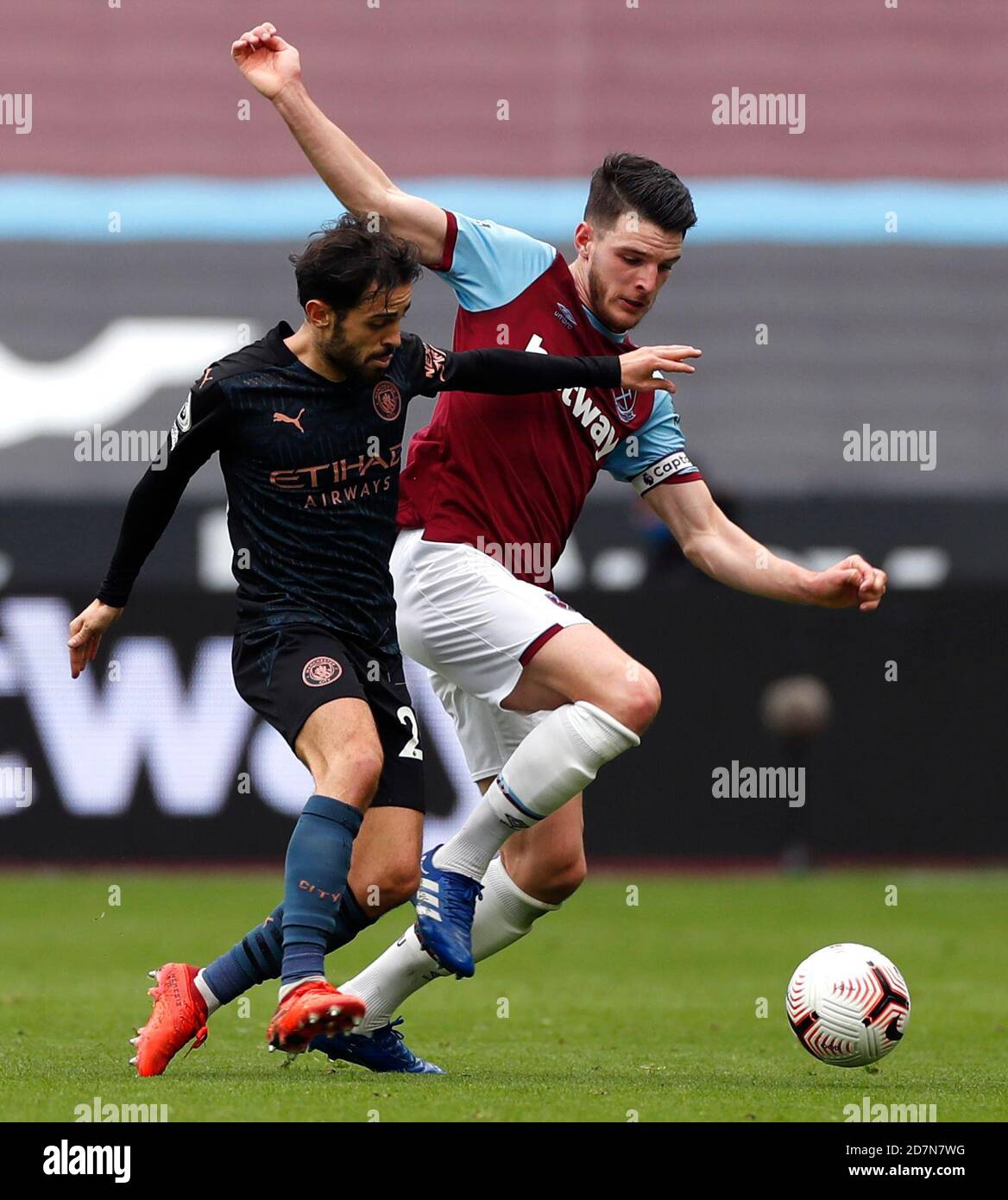 West Ham United's Declan Rice (right) and Manchester City's Bernardo