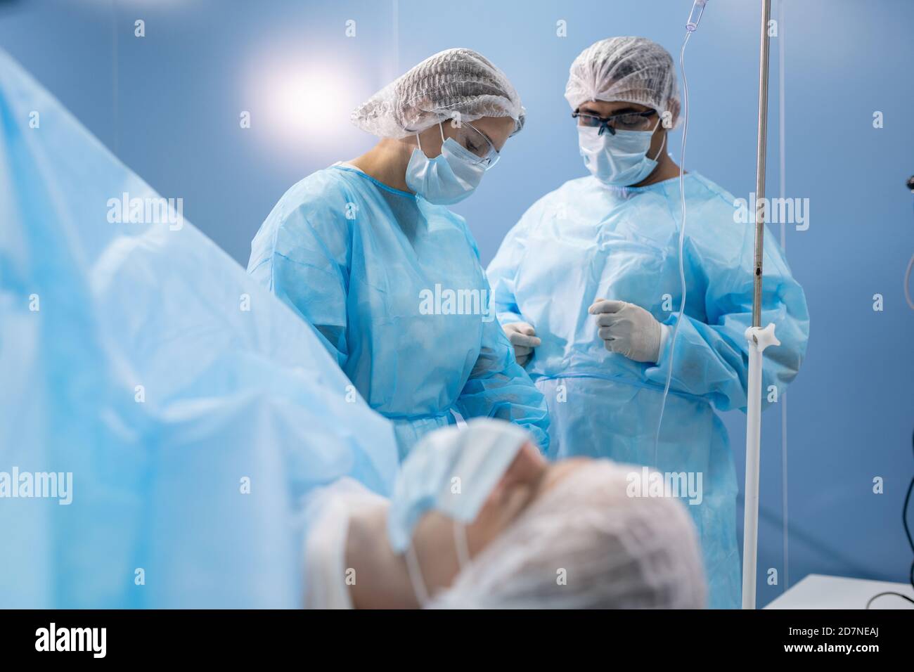 Anesthesiologist assistant hires stock photography and images Alamy