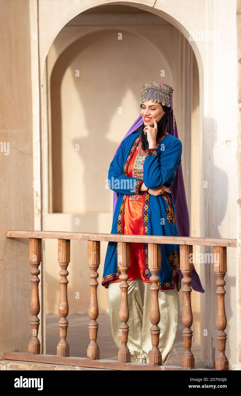 beautiful young iranian lady in traditional clothing Stock Photo - Alamy