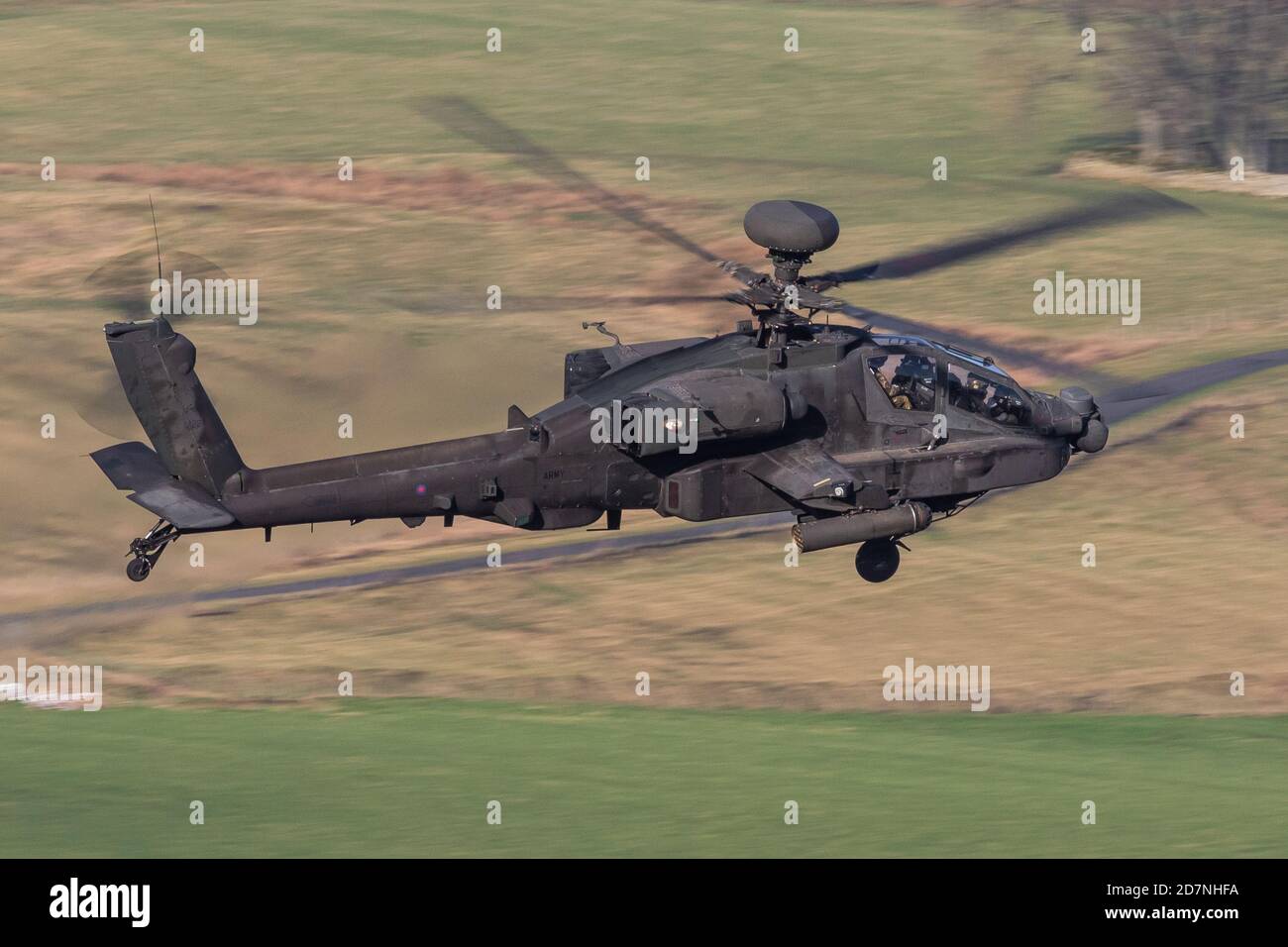 Boeing ah64 longbow british army hi-res stock photography and images ...