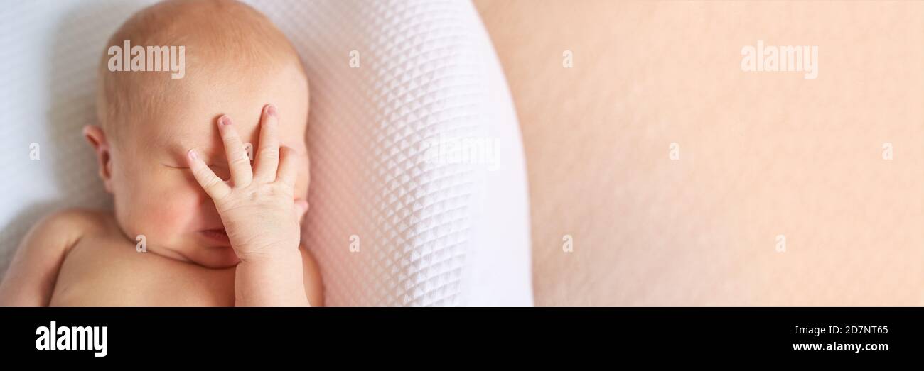 Big and small hi-res stock photography and images - Alamy