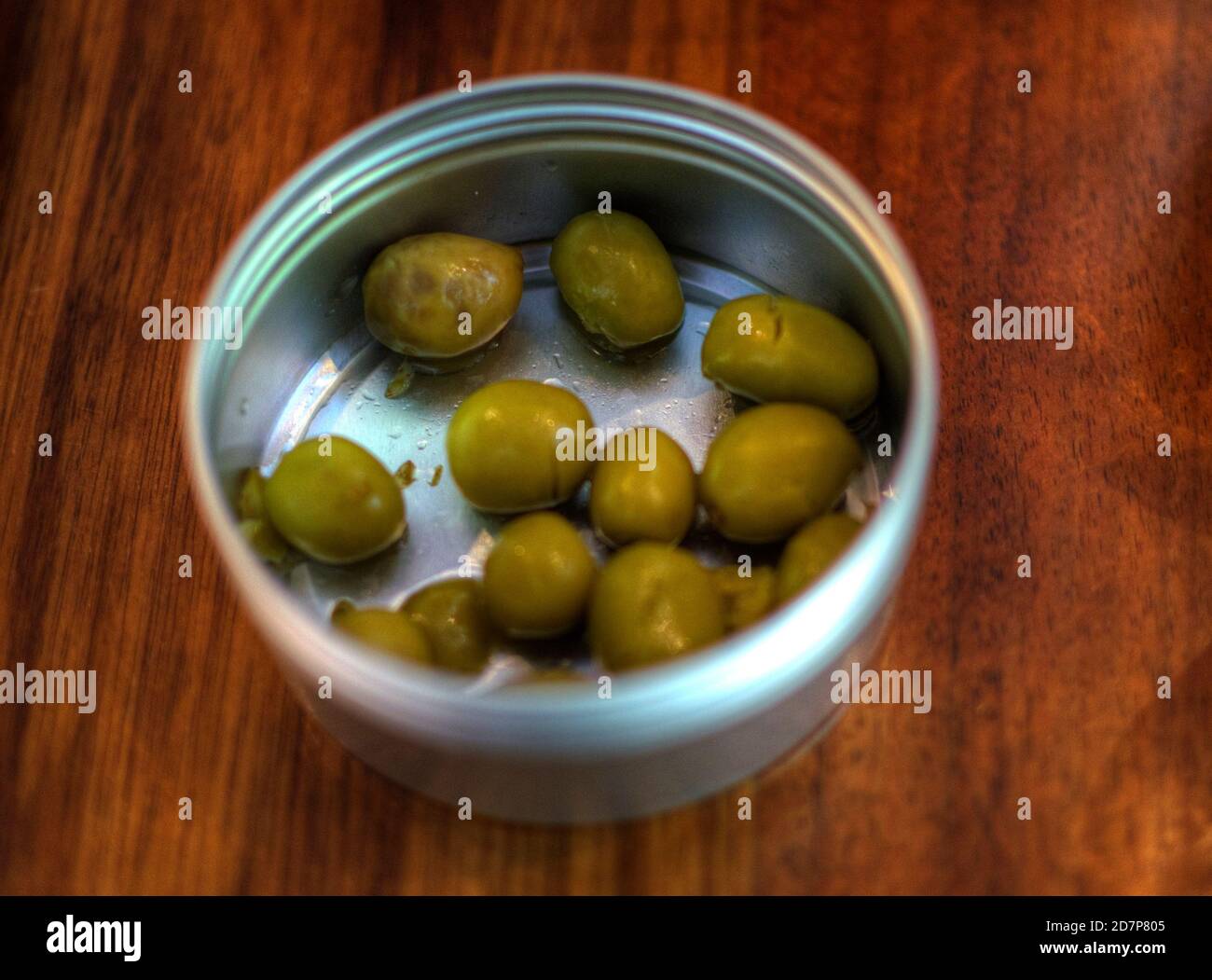 Olives in a bowl top view hi-res stock photography and images - Alamy