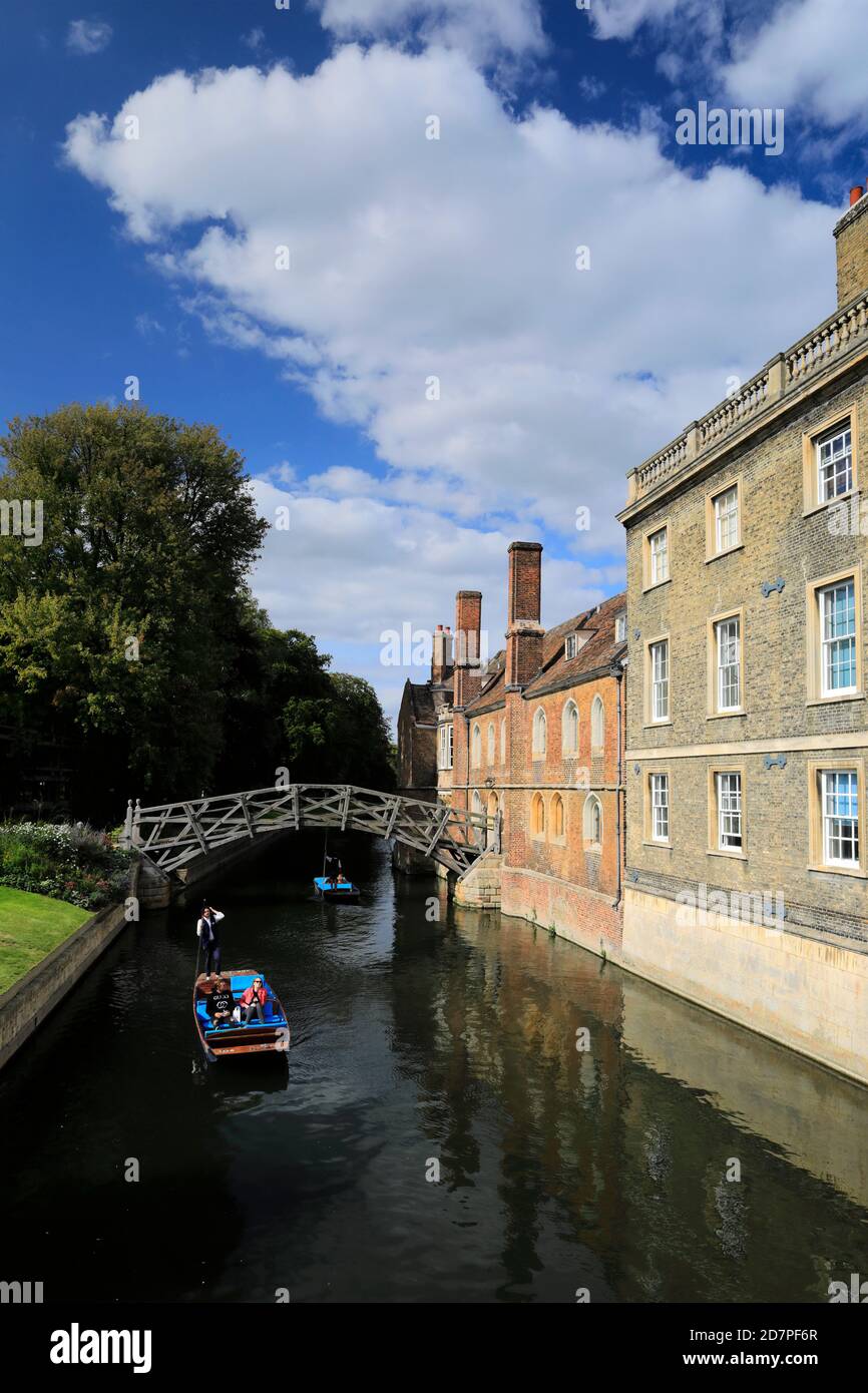 Cambridge cambridgeshire uk punting hi-res stock photography and images -  Page 18 - Alamy