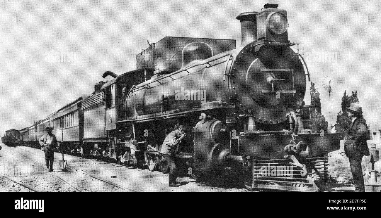 South Africa History:  South African Railways Class 4A 1559 (4-8-2)Builder's works number: NBL 20233 Location: Hutchinson ca.  11 November 1916 Stock Photo