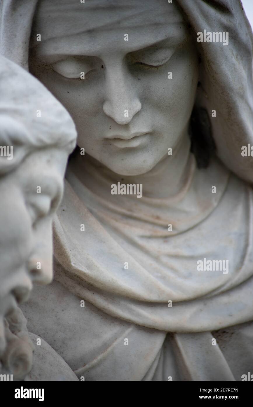 Victorian statue woman cemetery hires stock photography and images Alamy