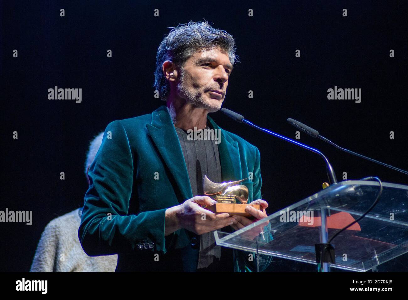 Nacho Guerreros receives his award from 'Union de Actores' Awards 2020 at Teatro Circo Price in Madrid, Spain.March 09, 2020. (Oscar Gil / Alfa Images Stock Photo