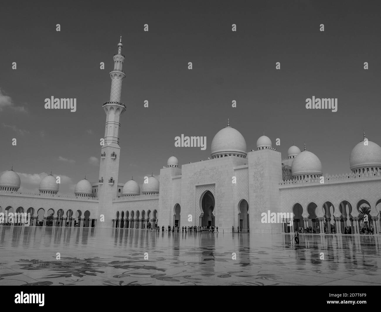 abu dhabi in the uae Stock Photo - Alamy