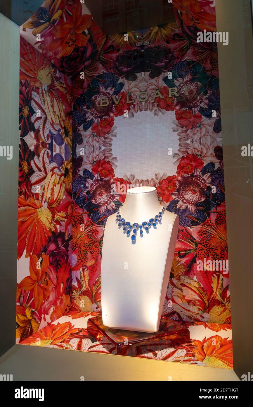 Bulgari Window Display on Fifth Avenue, NYC Stock Photo - Alamy