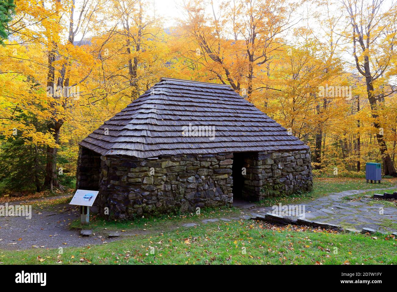 The Lone Shieling is a Scottish-style sheep crofters hut (also known as a bothran or shieling) located in Cape Breton Highlands National Park, Nova Sc Stock Photo