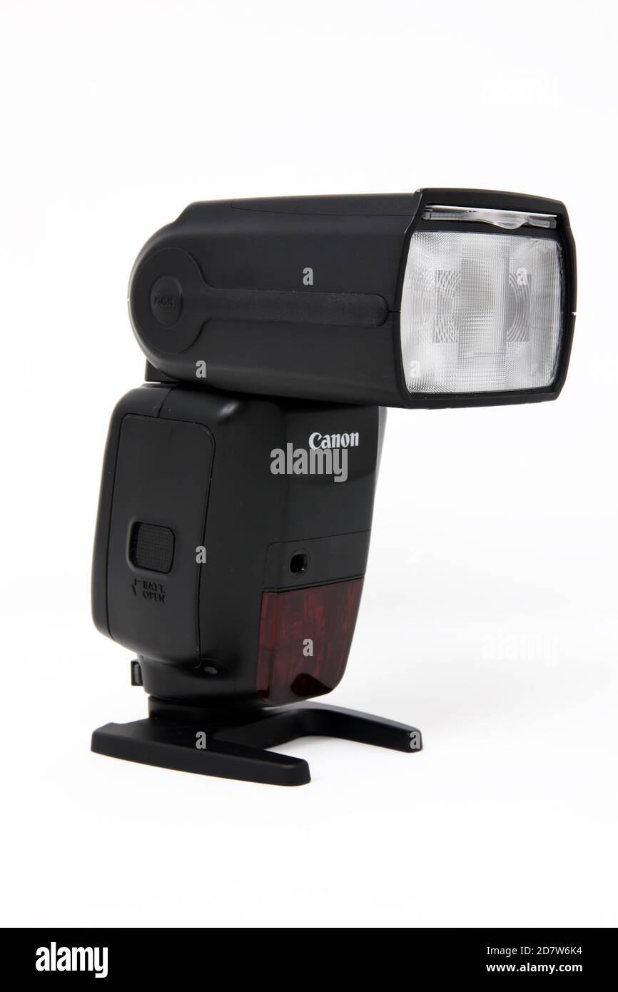 Canon flash gun hires stock photography and images Alamy
