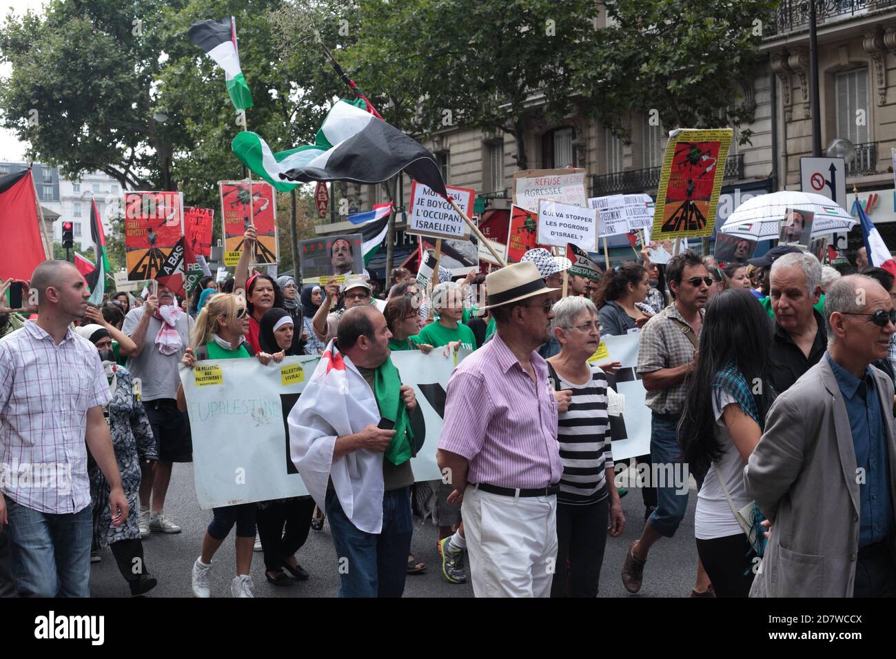 Pro palestine demo hi-res stock photography and images - Alamy