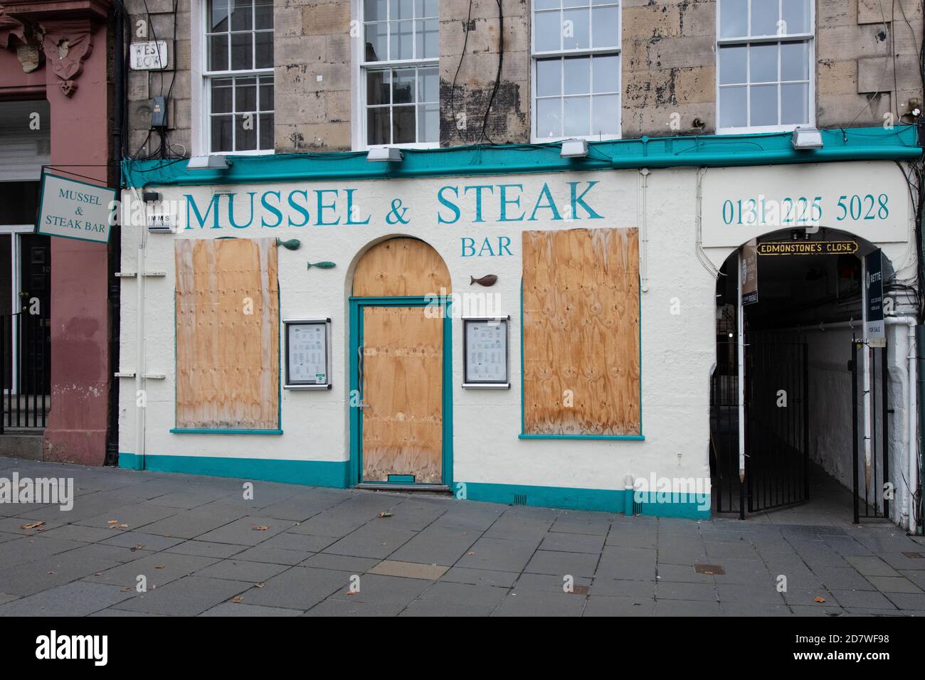 Mussel and steak bar hires stock photography and images Alamy