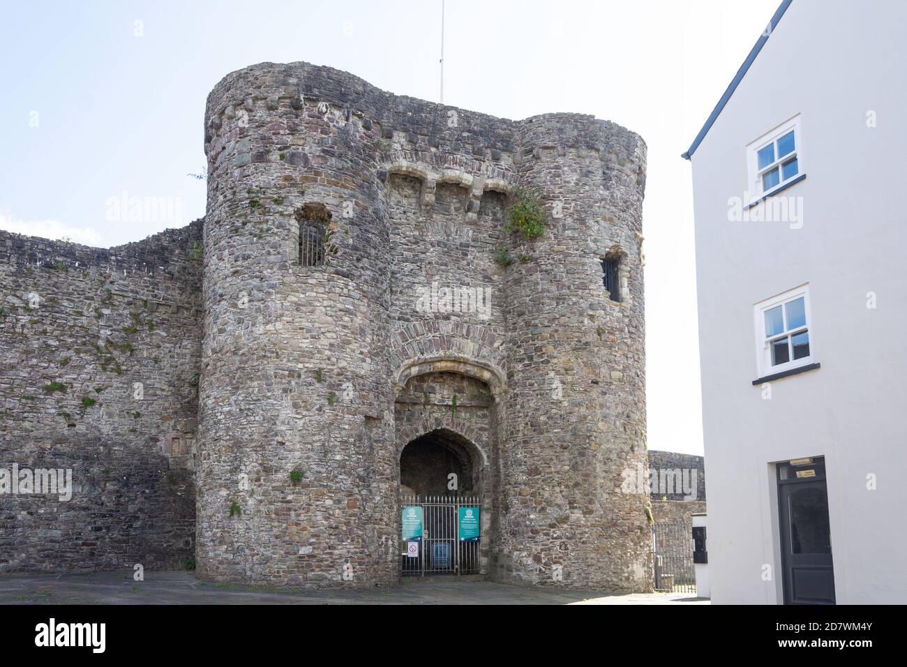 Carmarthen Castle entrance gate, Old Town Square, Carmarthen (Caerfyrddin), Carmarthenshire, Wales, United Kingdom Stock Photo