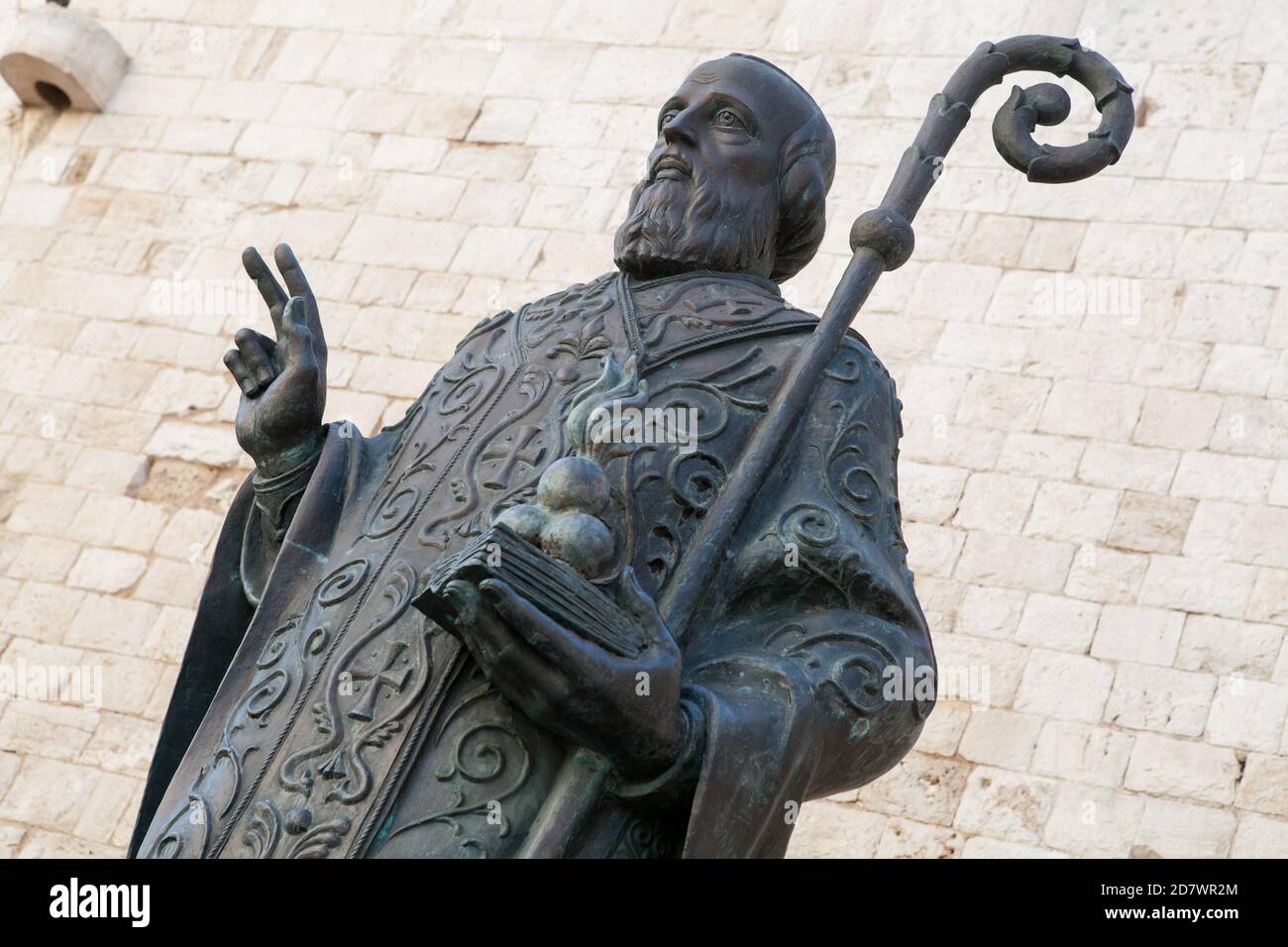 statue of St. Nicholas in the old city of Bari, Italy Stock Photo Alamy