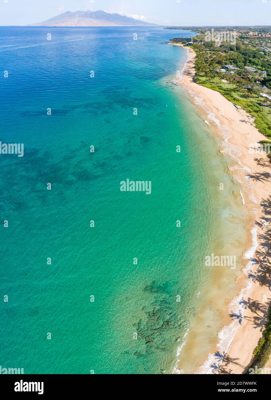An aerial view of Keawakapu Beach, Kihei, South Maui, Hawaii, USA Stock ...