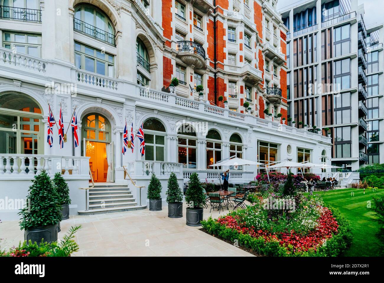 LONDON, UK- August 8, 2019. Luxury five star hotel entrance door, most expensive hotel in knightbridge london uk Stock Photo
