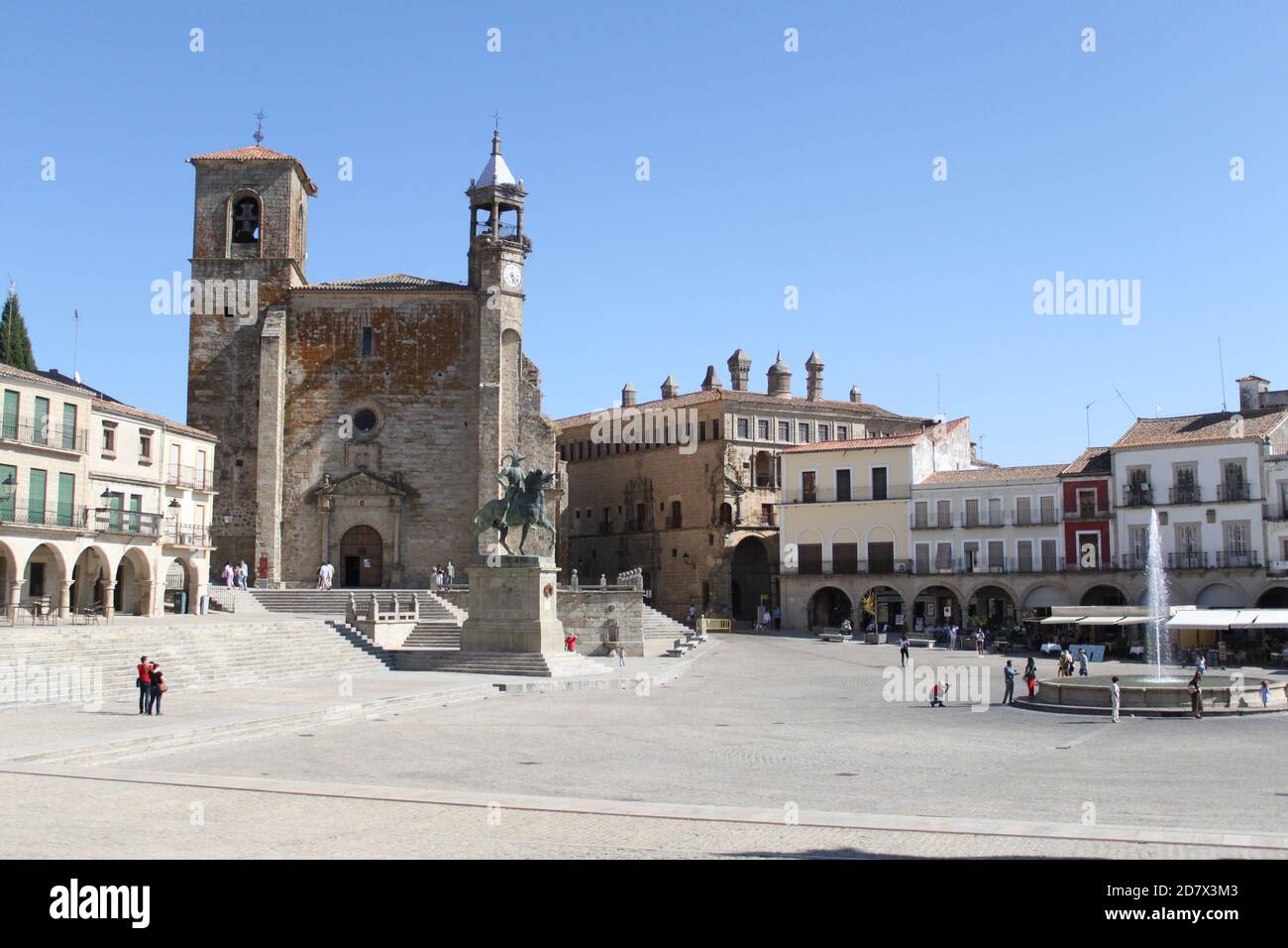 Plaza Mayor of Trujillo (Spain). The conqueror of Peru, Francisco Pizarro, and the discoverer of the Amazon, Francisco de Orellana, born in this town Stock Photo