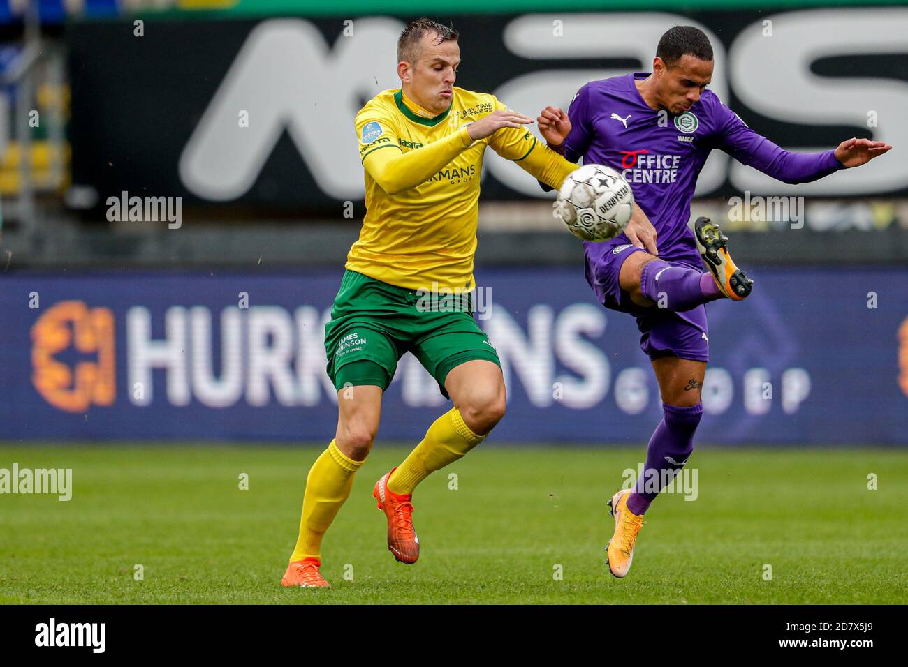 Sittard Netherlands October 25 Mats Seuntjes Of Fortuna Sittard Damil Dankerlui Of Fc Groningen During The Dutch Eredivisie Match Between Fortuna Sittard And Fc Groningen At Fortuna Sittard Stadium On October
