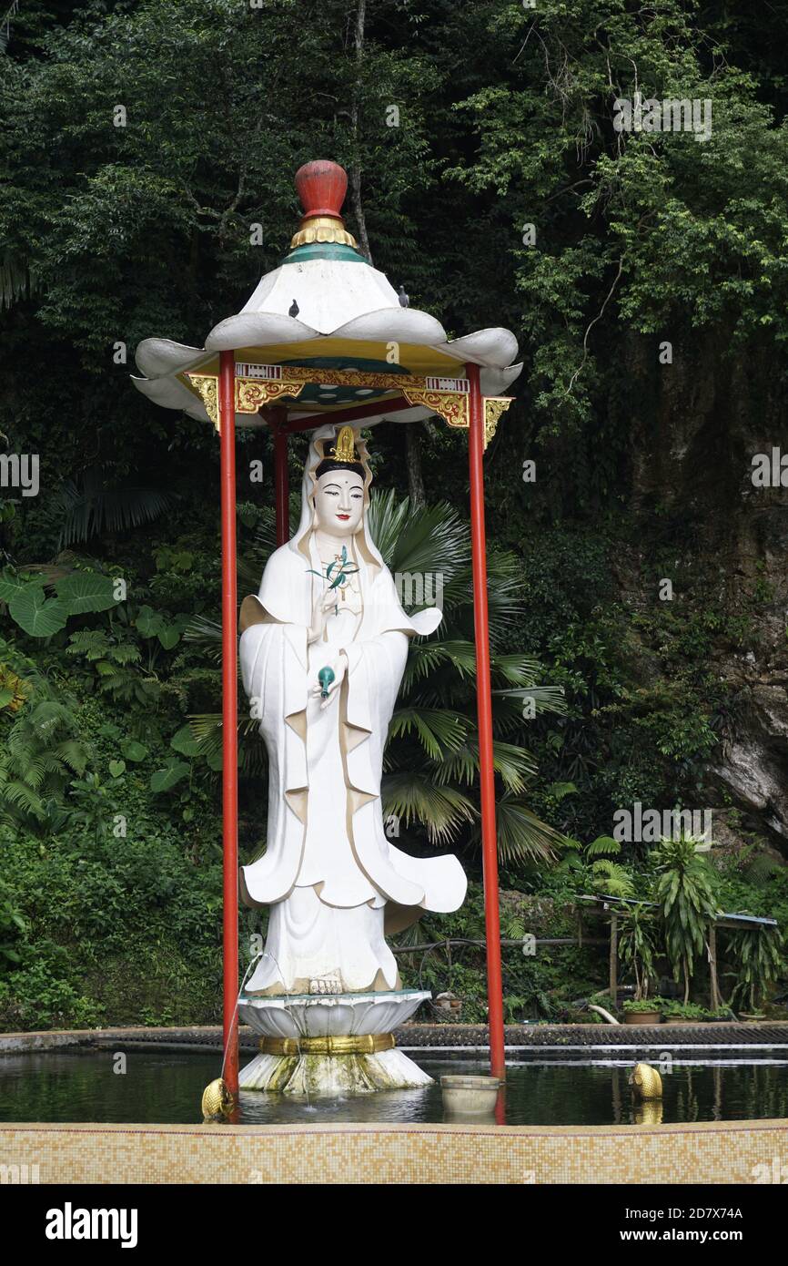 statue of Guan Yin, Goddess of Mercy. At Kek Lok Tong cave temple  in Ipoh, Malaysia Stock Photo