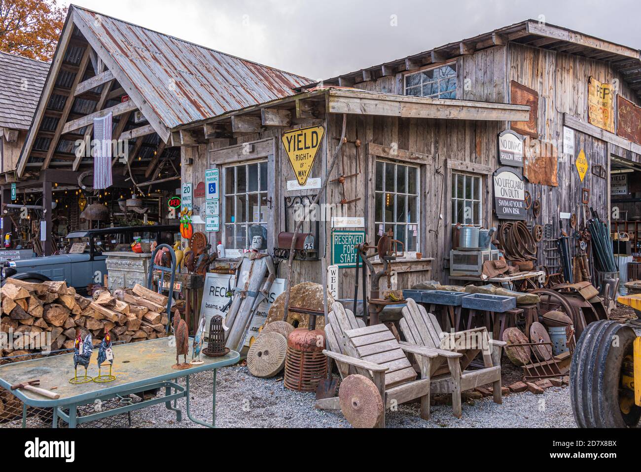 Reclamations Architectural Salvage and Antiques Store between Cashiers and Highlands, North Carolina. (USA) Stock Photo