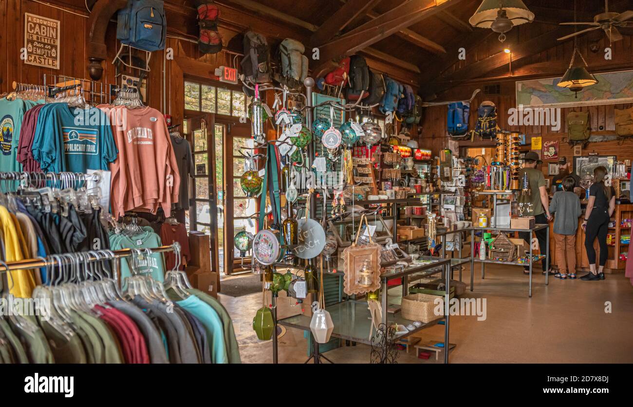 Mountain Crossings at Walasi-yi, built by the Civilian Conservation Corps in 1937, is an outfitter/supplier directly on the Appalachian Trial. (USA) Stock Photo