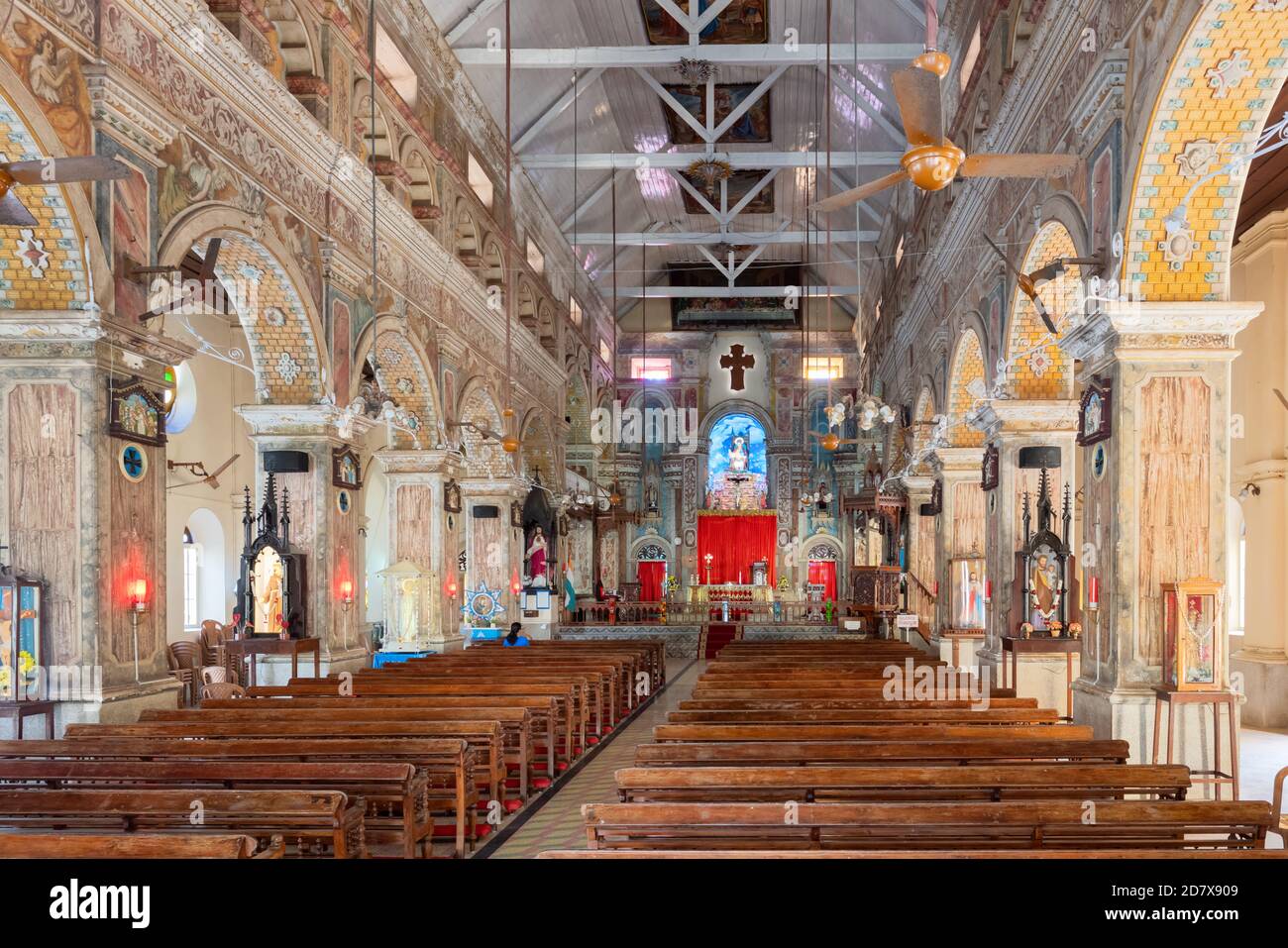 The interior view of the Gothic Santa Cruz Cathedral Basilica, also known as Kottepalli in Cochin, India Stock Photo